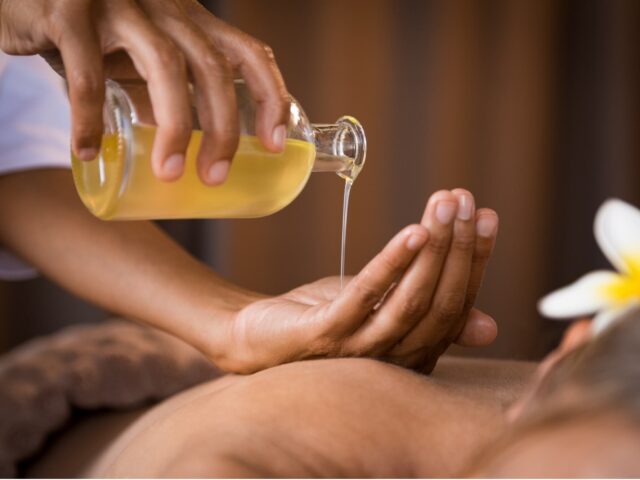 Massage thaï à l’huile